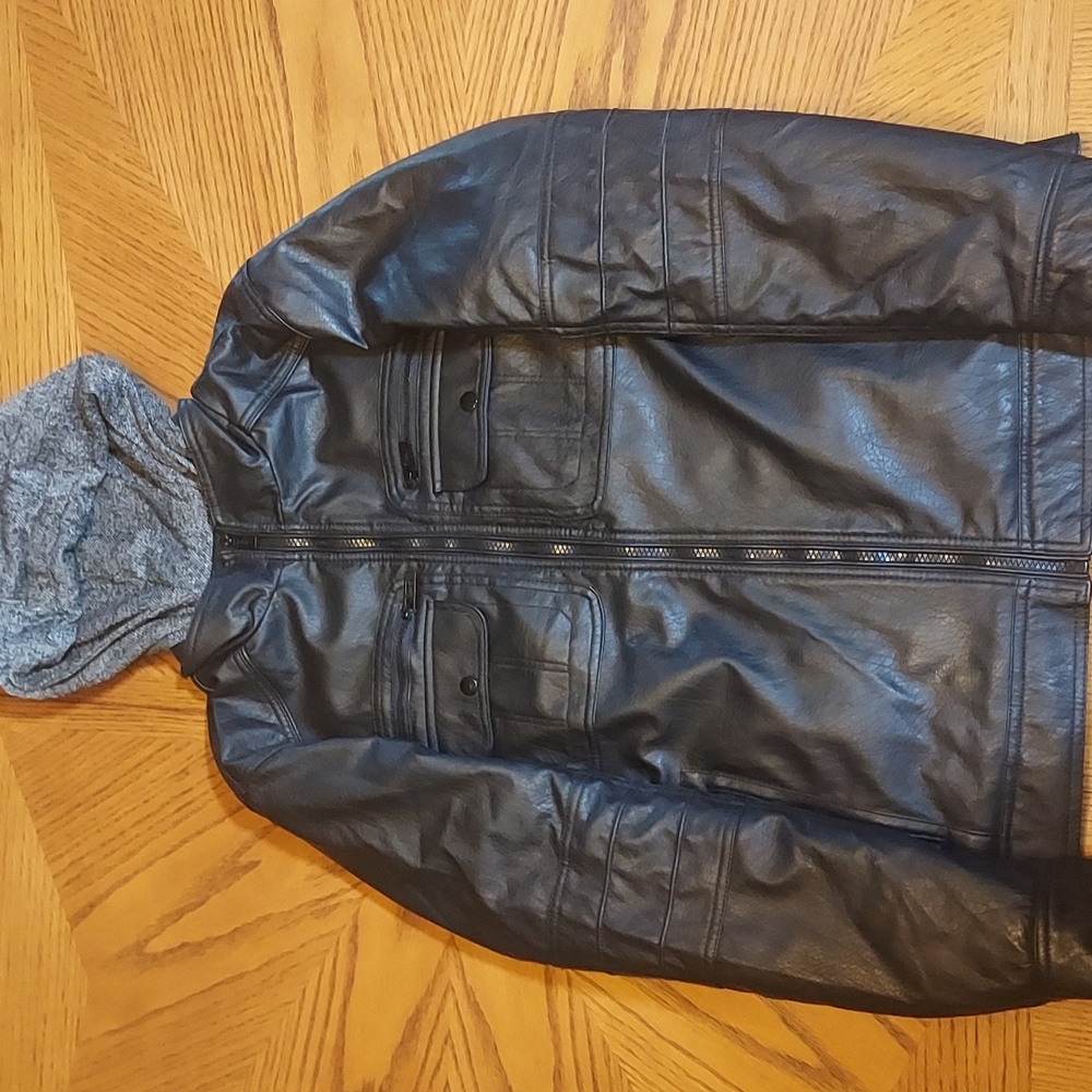 Yoki Black Hooded Faux Leather Bomber Jacket Medium